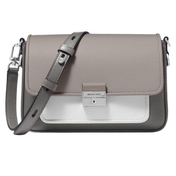 Michael Kors Bradshaw Women's Medium Leather Messenger Bag New With Defects